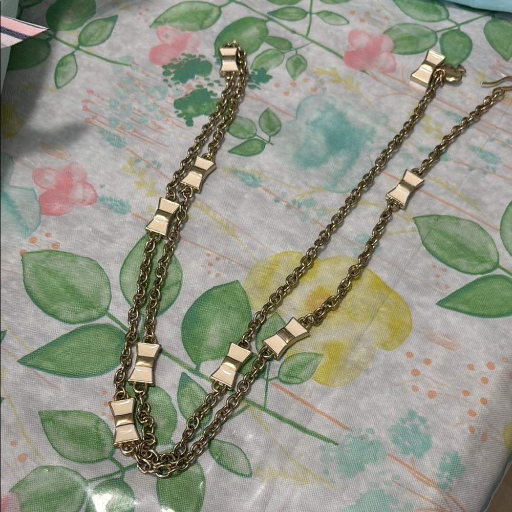 Kate Spade belt Elegant Gold Chain like new